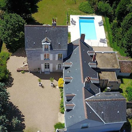 Le Clos Des Peziers Bed & Breakfast Vineuil  Bagian luar foto